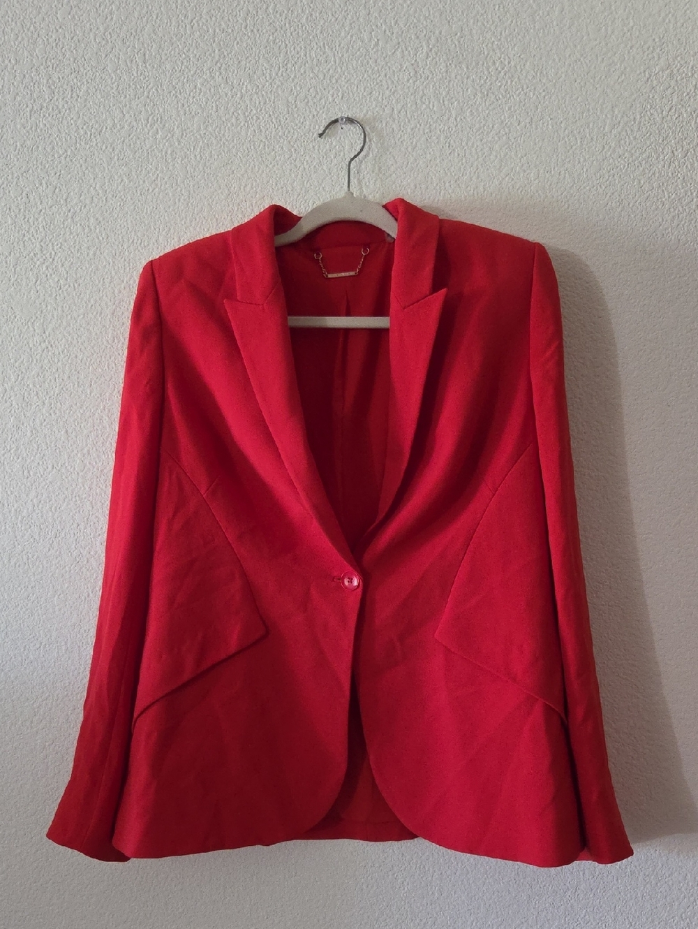 Elie Tahari Vibrant Red Single-Button Blazer